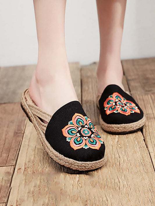 Women Summer Ethnic Flower Embroidert Straw Slippers