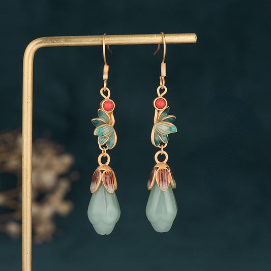 Boucles d'oreilles de style antique, design de niche rétro
