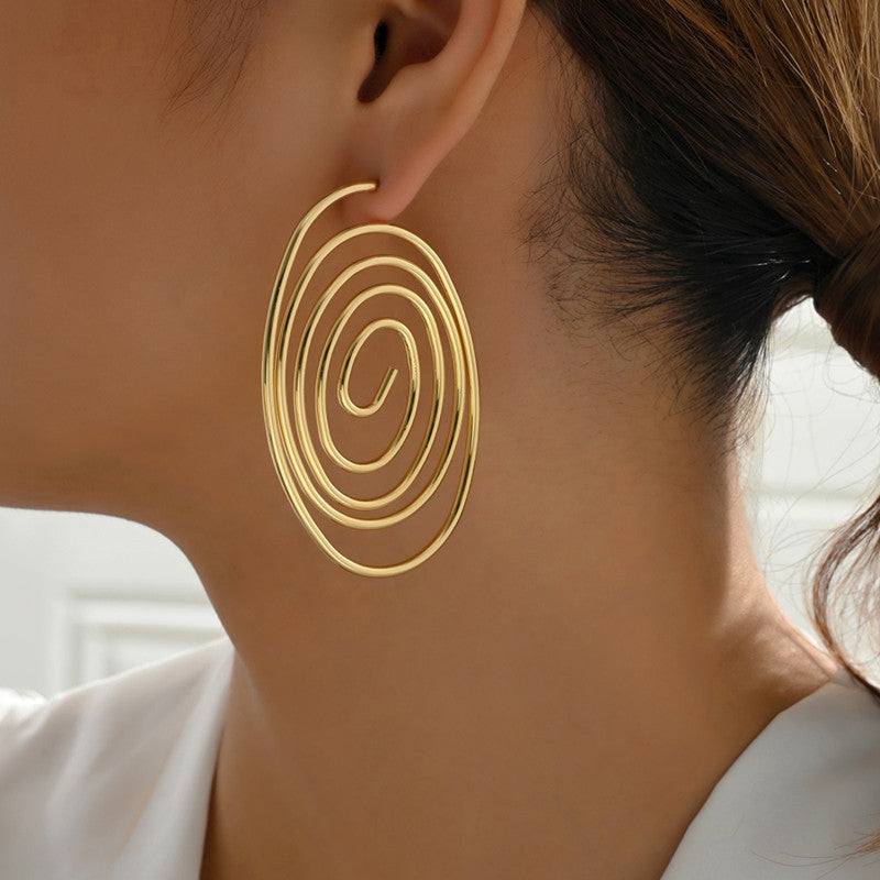 Retro Geometric Fashion Exaggerated Stud Earrings