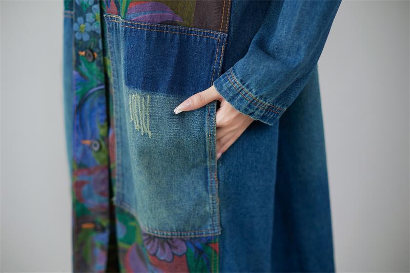 Veste en jean à capuche de style rétro étendu avec coutures artistiques