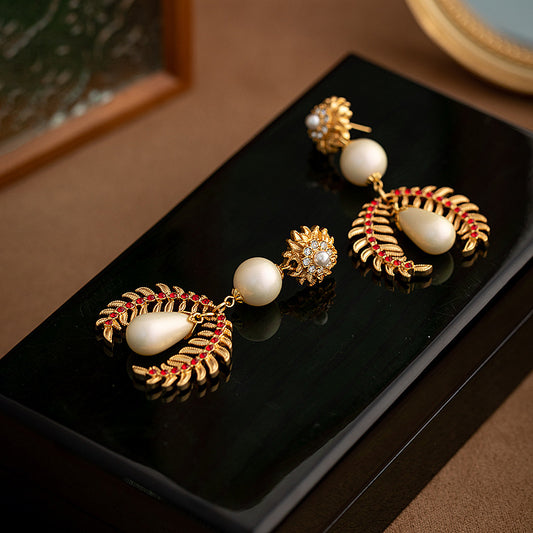 Boucles d'oreilles à tige en perles rétro, Design de niche du moyen âge français
