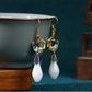 Boucles d'oreilles Magnolia en émail peint classique de style vintage