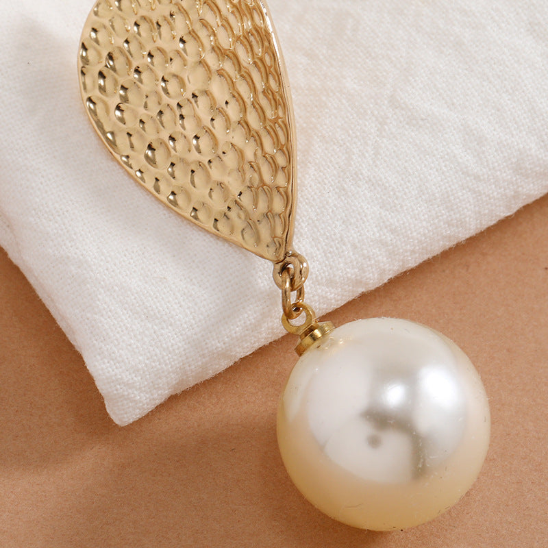Temperament Water Drop Pearl Pendant Earrings