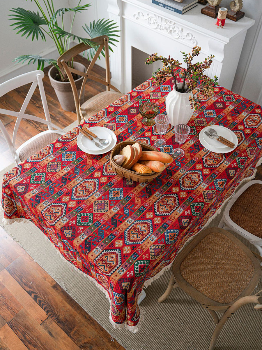 Red Simple Vintage Tassel Table Cloth