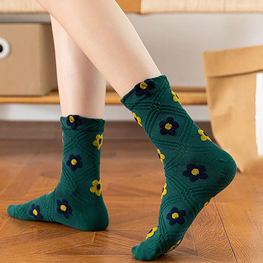 Chaussettes d'automne décontractées en jacquard tricotées à fleurs