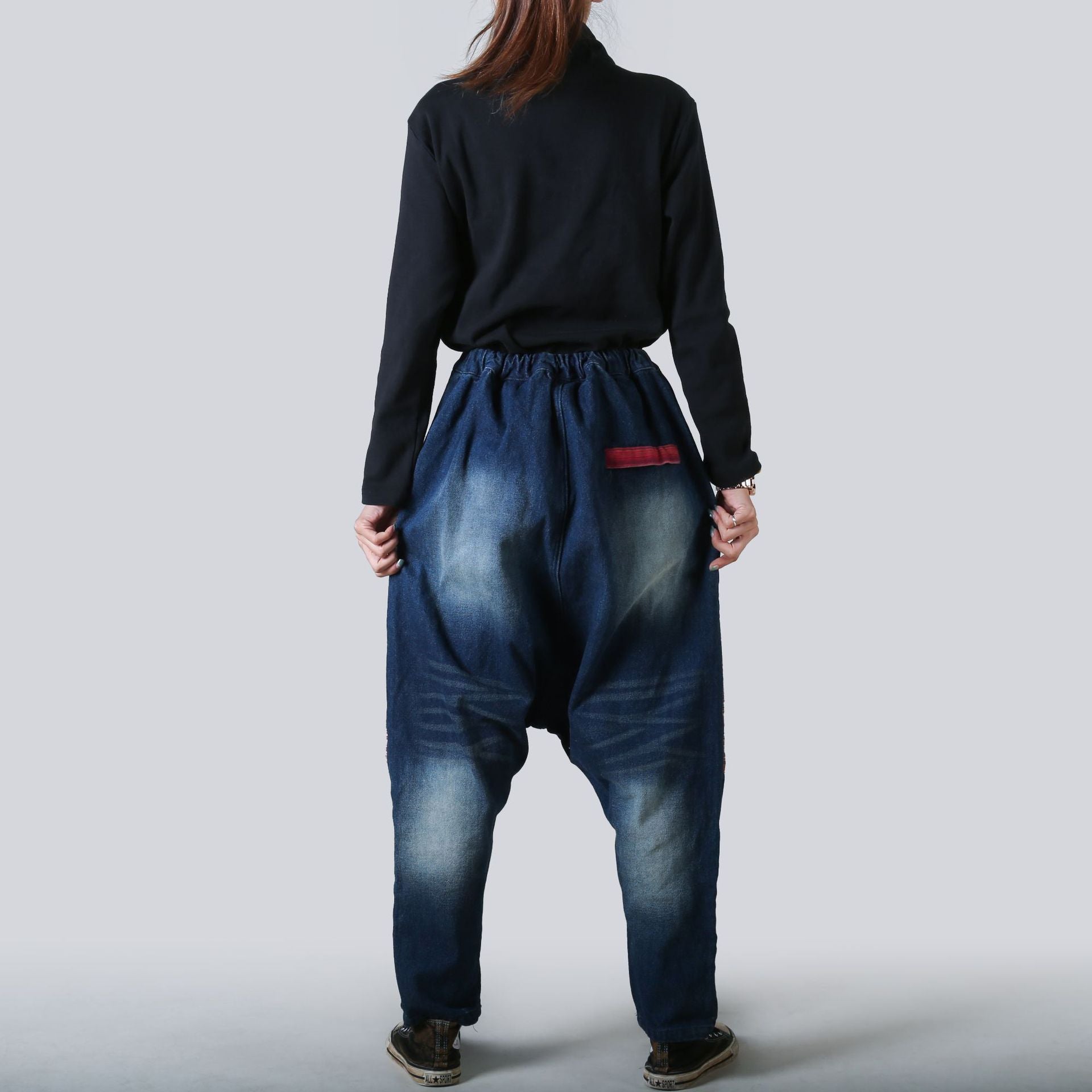 Elastic Waist Distressed Slim Casual Straight Jeans