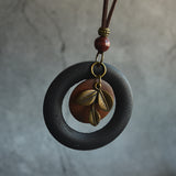 Literary Simple Wooden Circle Small Leaf Necklace