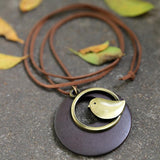 Cute Metal Bird Shape Round Wood Pendant Necklace